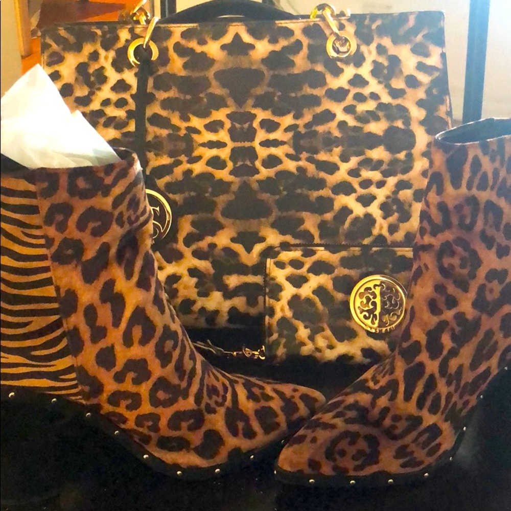 Boots and Handbag wallet
